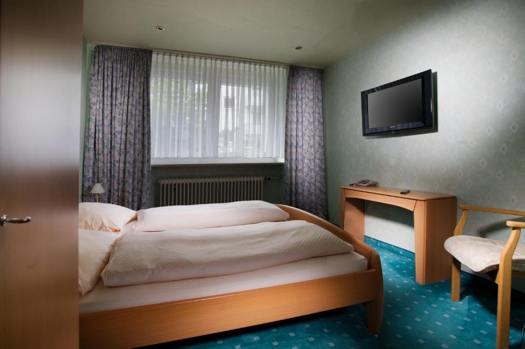 Weinstockwerk Hotel St Peter Núremberg Habitación foto